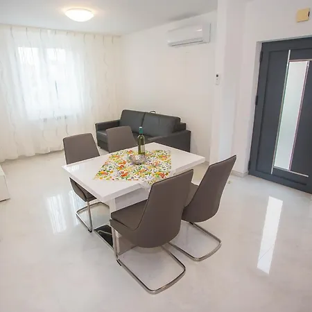 Appartement Aldo Ii
